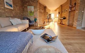 Art Gallery Apartment
